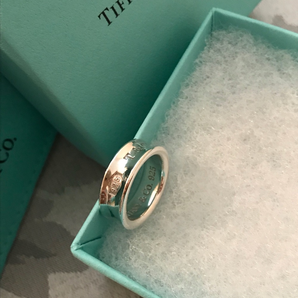 Authentic Tiffany’s ring - Picture 2 of 4